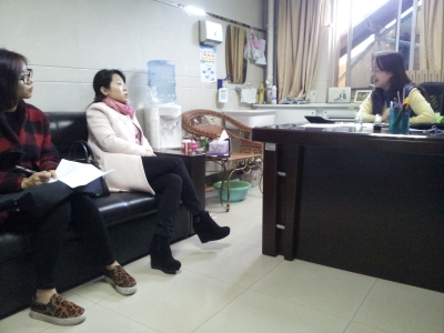 与唐都门诊护士长访谈.jpg