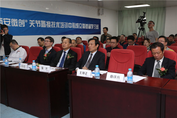 AK7R5087.JPG AK7R5087.JPG