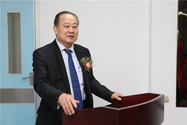 AK7R5036.JPG AK7R5036.JPG