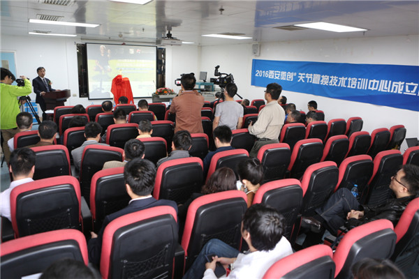 AK7R5056.JPG AK7R5056.JPG