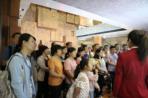 微信图片_20190527163633_副本.jpg 微信图片_20190527163633_副本.jpg