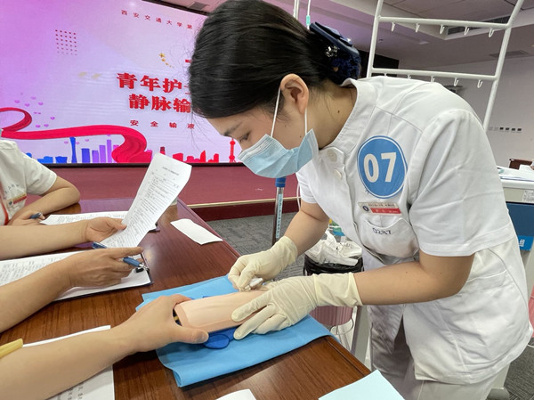 f7204cd99819fc9161e8a4f61287657_副本.jpg f7204cd99819fc9161e8a4f61287657_副本.jpg