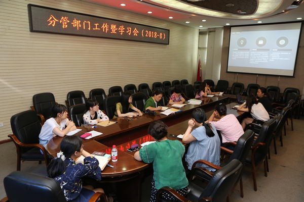 AK7R6793_副本.jpg AK7R6793_副本.jpg