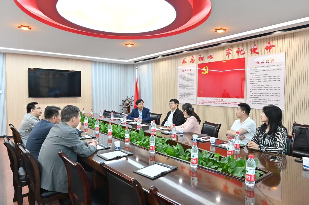 DSC_5347.JPG DSC_5347.JPG