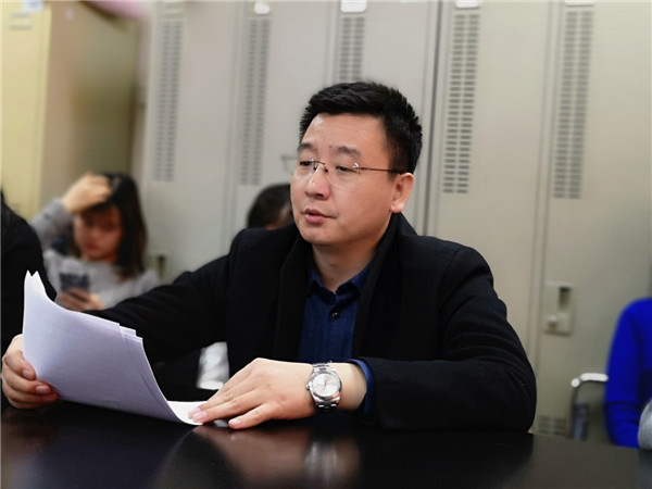 照片4.jpg 照片4.jpg