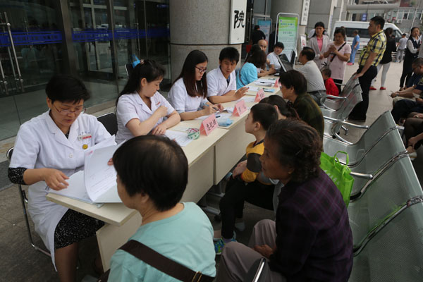 AK7R7011.JPG AK7R7011.JPG