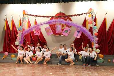 C:\Documents and Settings\Administrator\桌面\2015届毕业生晚会\34.JPG