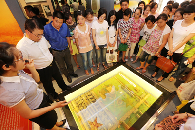 C:\Documents and Settings\Administrator\桌面\七一八办宣誓\AK7R1670.JPG