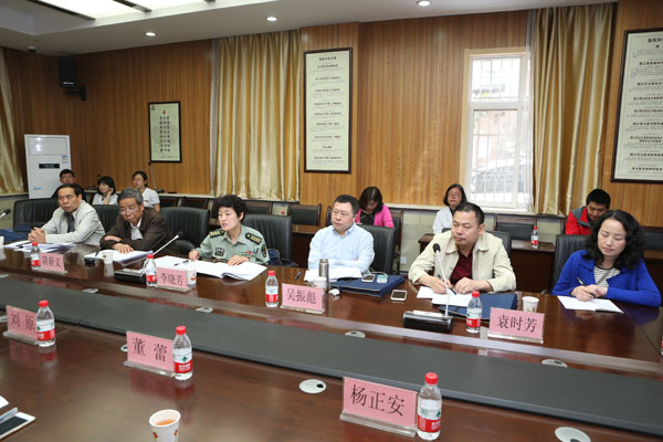 AK7R5989.JPG AK7R5989.JPG