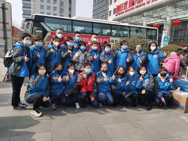 集体照-1_副本.jpg 集体照-1_副本.jpg