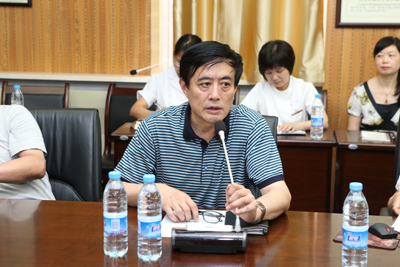 C:\Documents and Settings\Administrator\桌面\统战报告会\AK7R1685.JPG