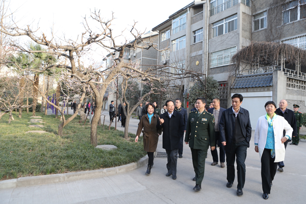 C:\Documents and Settings\Administrator\桌面\省政府小区诊所保健现场会\AK7R4370.JPG