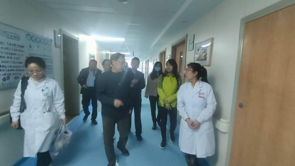 延安市中医医院实地检查.jpg