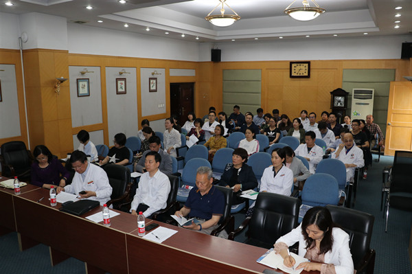 会议现场1.jpg