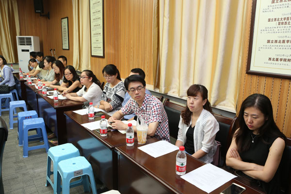 AK7R0391.JPG AK7R0391.JPG