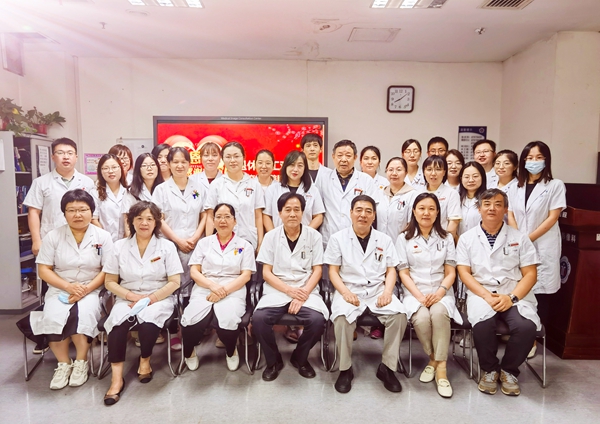 合照_副本.jpg 合照_副本.jpg