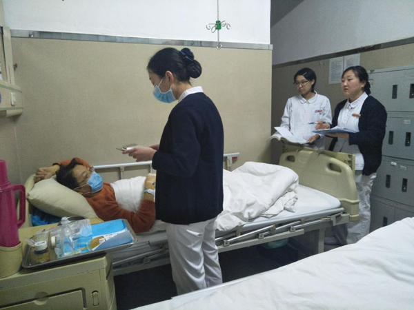 操作考核.jpg 操作考核.jpg