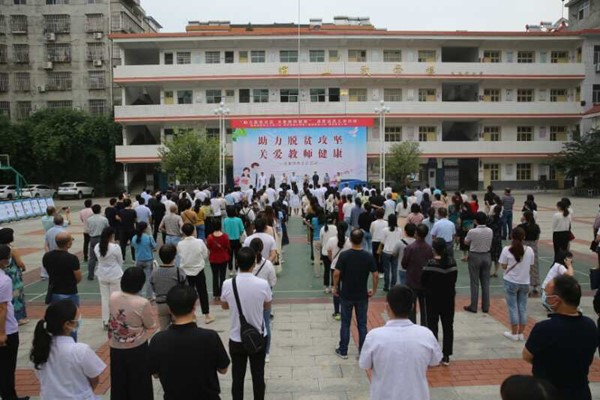 webwxgetmsgimg (40)_副本.jpg