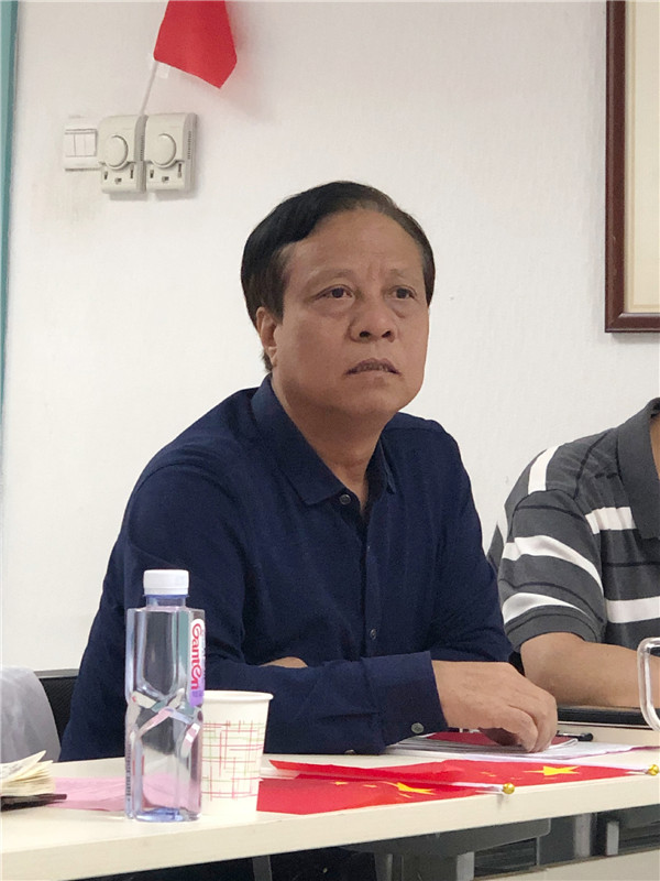 原党委书记韦俊荣.jpg 原党委书记韦俊荣.jpg