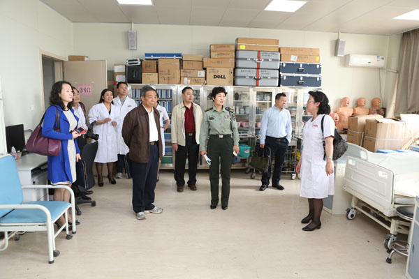 AK7R6002.JPG AK7R6002.JPG