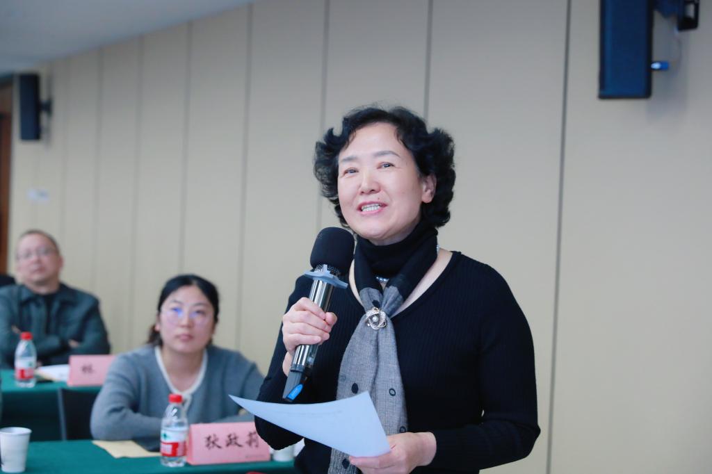 4. 张桂莲会长聘请名誉会长及顾问.jpg