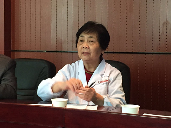 柏春梅教授发言_副本.jpg 柏春梅教授发言_副本.jpg