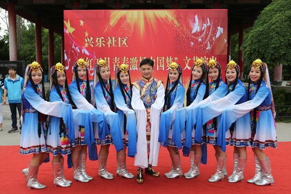 AK7R7032.JPG AK7R7032.JPG