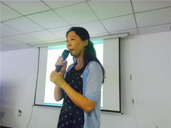 王利护士长.JPG 王利护士长.JPG