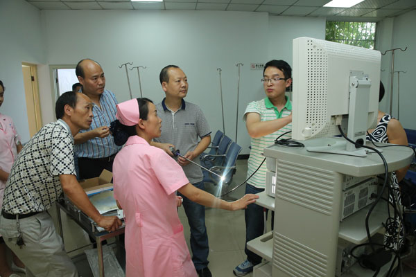 安装赠送的腔镜系统.jpg 安装赠送的腔镜系统.jpg