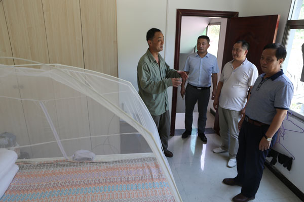 AK7R9595.JPG AK7R9595.JPG