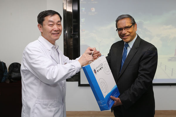 AK7R4431.JPG AK7R4431.JPG