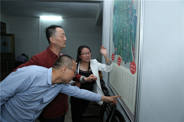 8.了解当地脱贫攻坚作战图.JPG 8.了解当地脱贫攻坚作战图.JPG