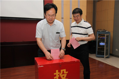 17、投票.JPG