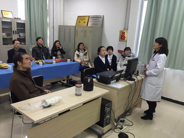 耿松梅主任.jpg 耿松梅主任.jpg