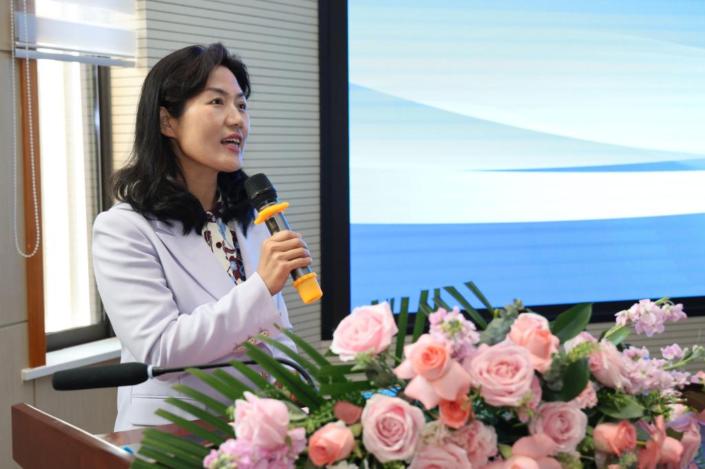 93a337cd54763f2aacc382ca0fa0b42.jpg 93a337cd54763f2aacc382ca0fa0b42.jpg