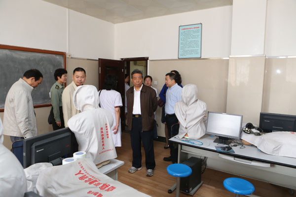 AK7R6003.JPG AK7R6003.JPG