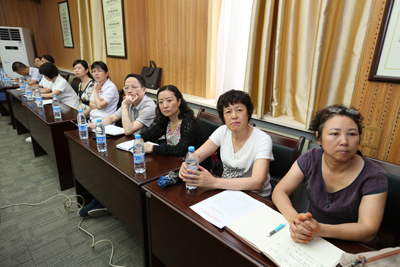 C:\Documents and Settings\Administrator\桌面\统战报告会\AK7R1691.JPG