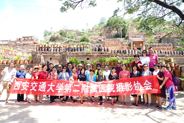 摄影陈炉古镇合影_副本.jpg
