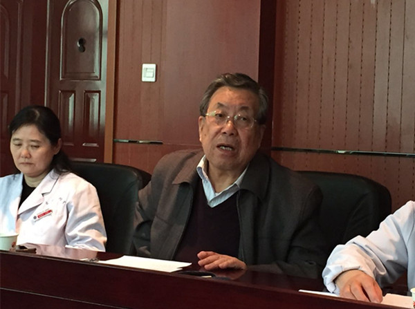 杨德昌教授发言_副本.jpg 杨德昌教授发言_副本.jpg