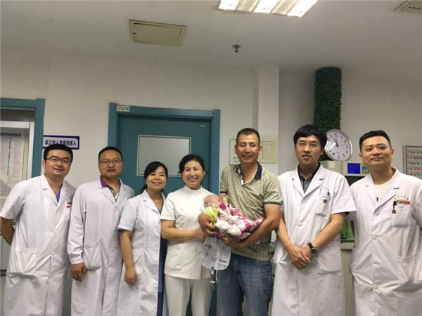 1016842923.jpg 1016842923.jpg