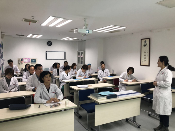 集体备课.jpg 集体备课.jpg