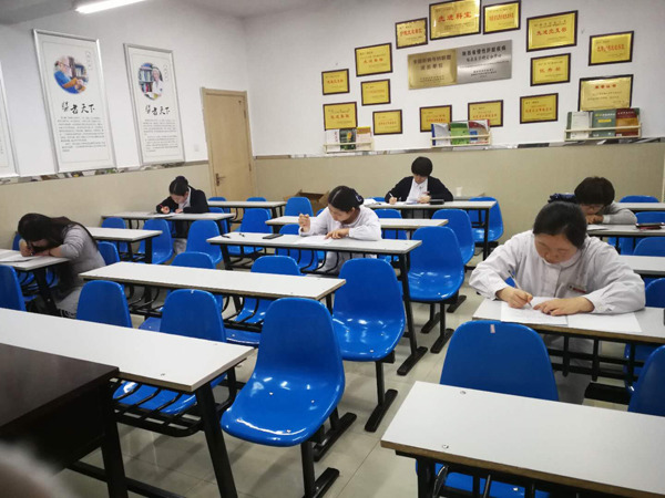 理论考核.jpg 理论考核.jpg