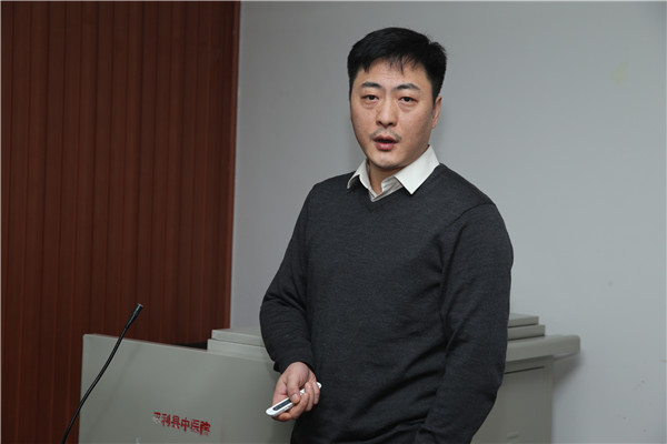 6. 徐金锴副主任医师讲授 “肠梗阻治疗新技术”.jpg